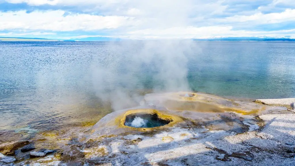 Lakeshore Geyser in West Thumb Geyser Basin