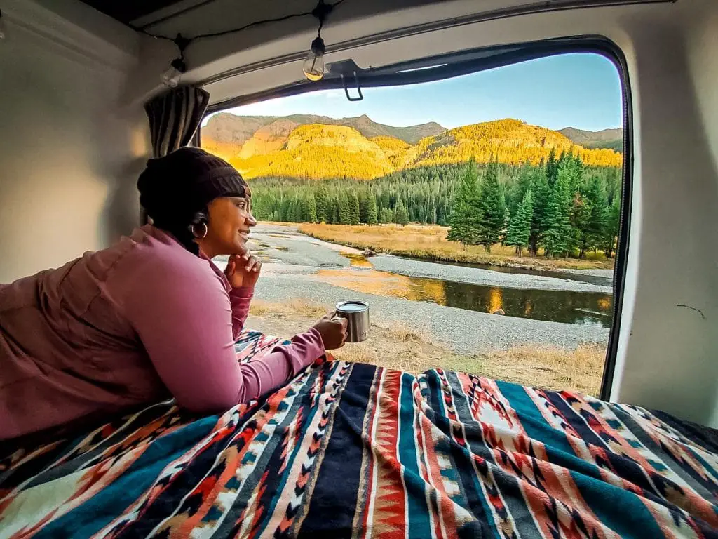 Yellowstone: Best Place to Stay In