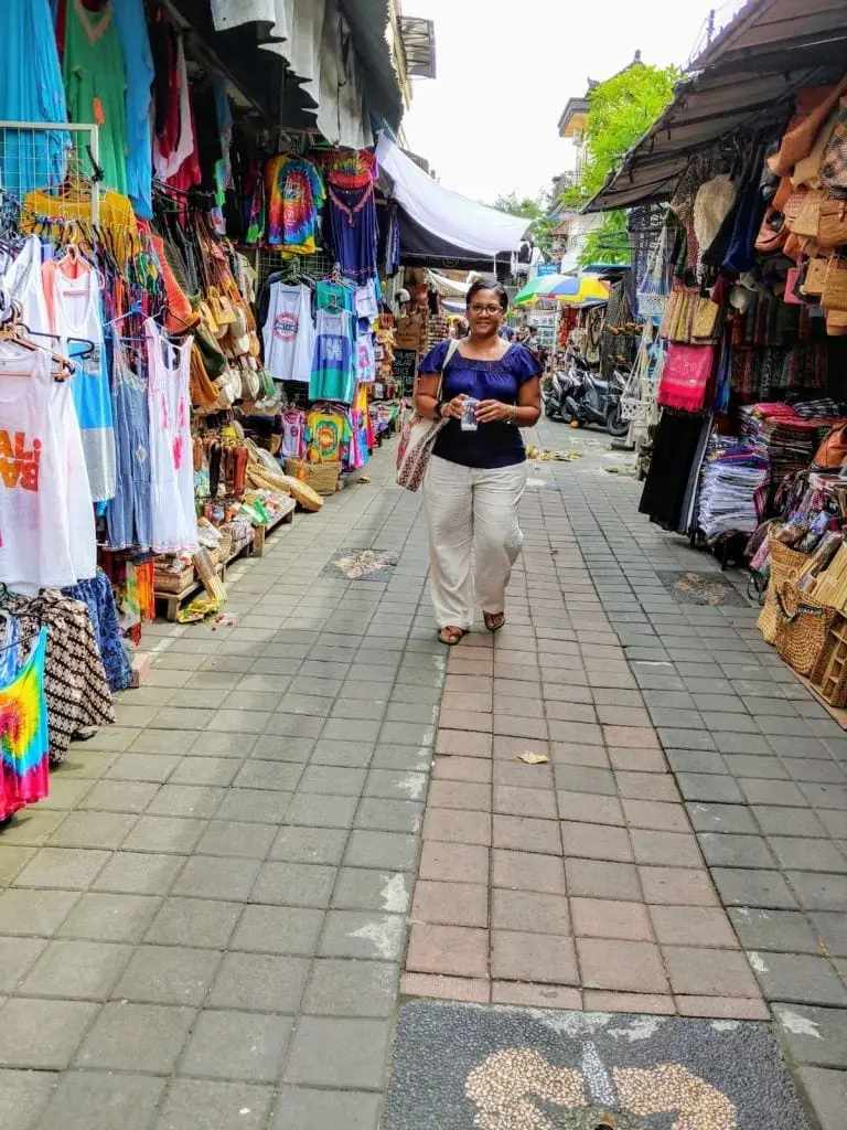Ubud Market shopping in Bali