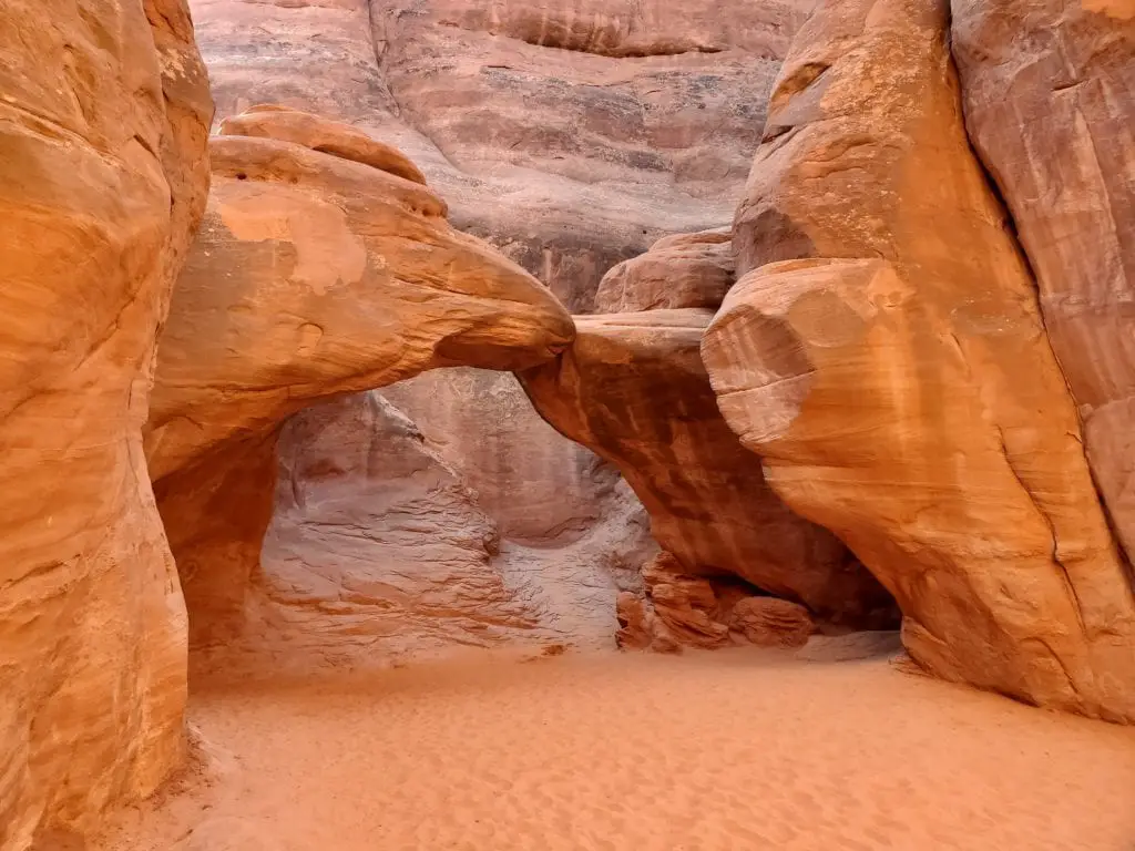 visiting arches national park in June