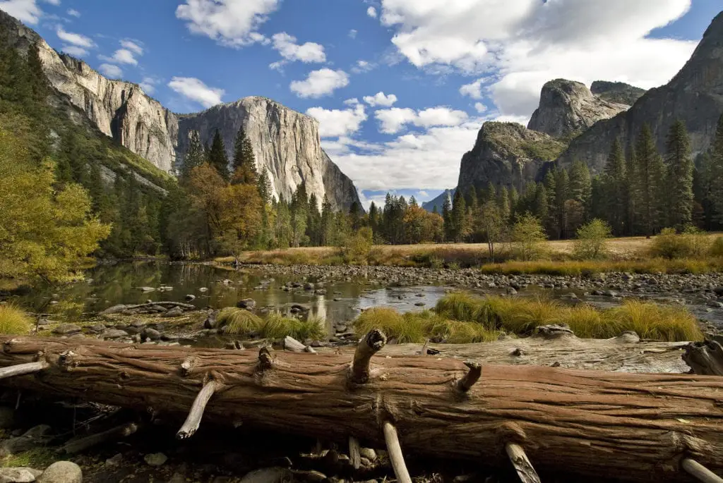 Amtrak San Joaquins Route Guide to Yosemite National Park