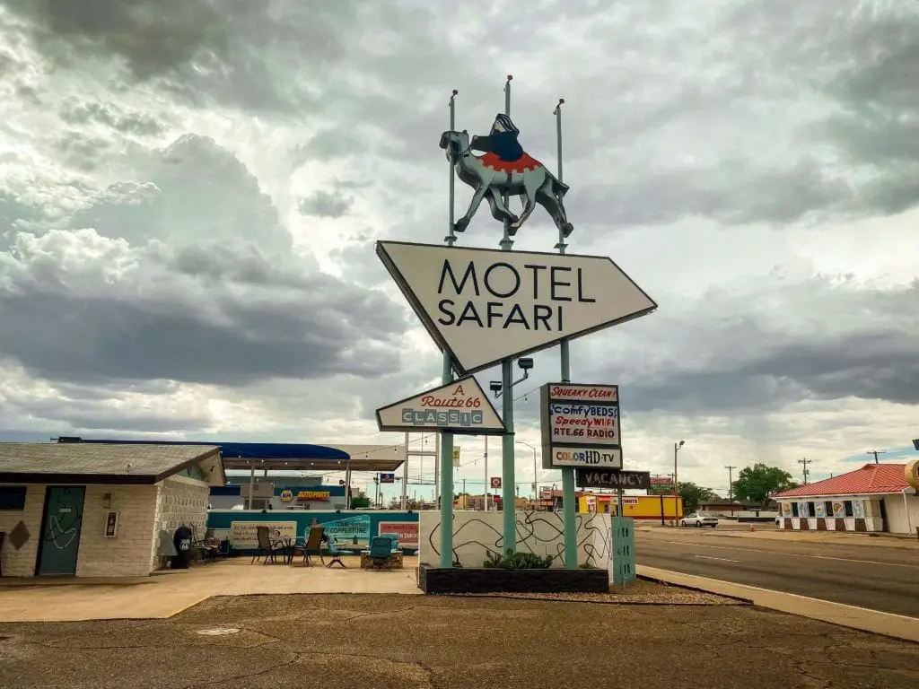 Motel Safari Tucumcari