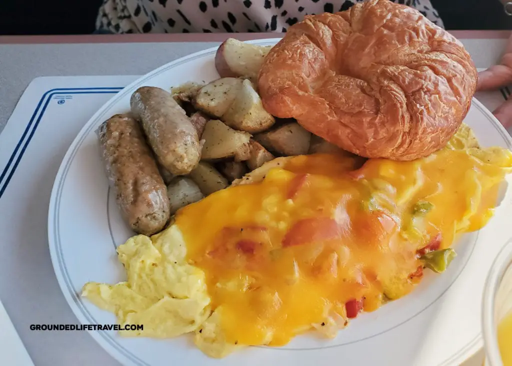 Amtrak Three Egg Omelet with Chicken Sausage