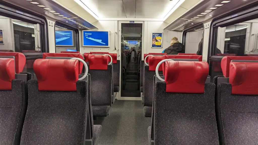 Jungfraubahn train