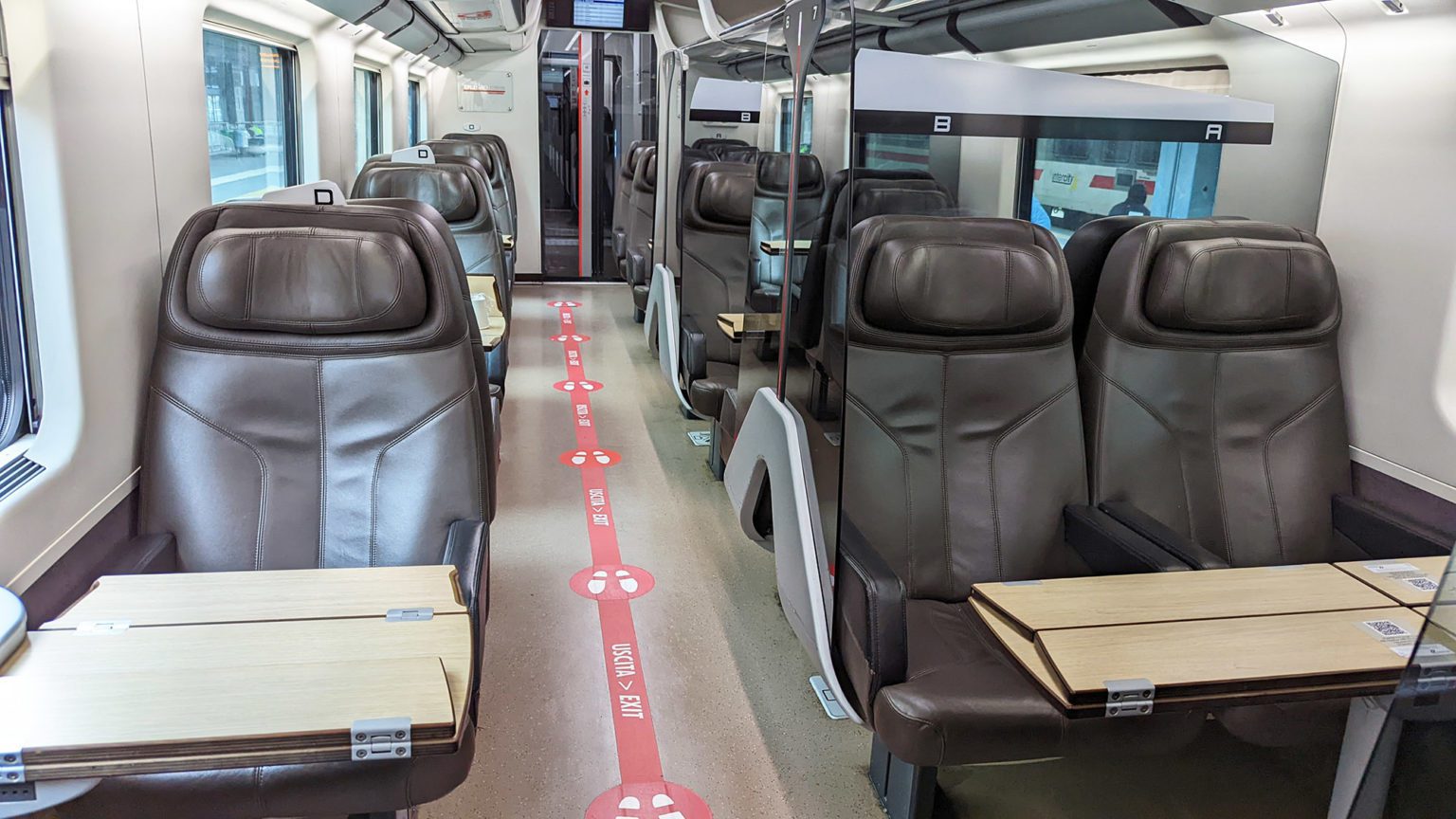 What It Is Like In Trenitalia Frecciarossa Premium Class Grounded