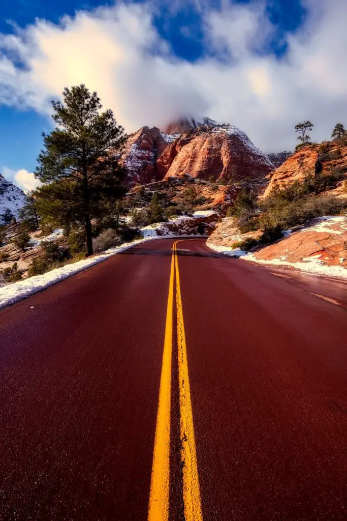 Guide To Driving Through and Around Zion National Park