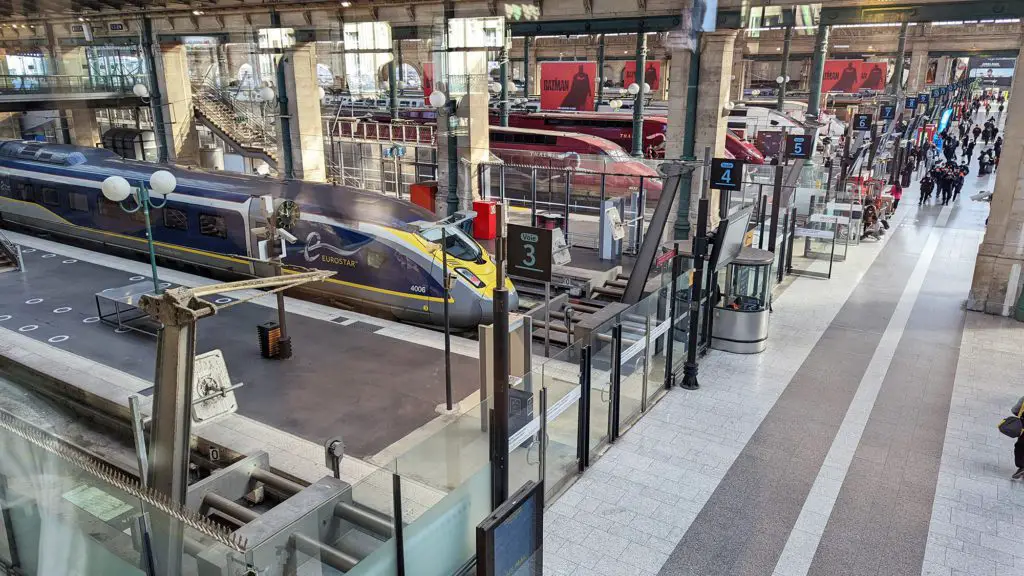 Eurostar train at Gare Du Nord