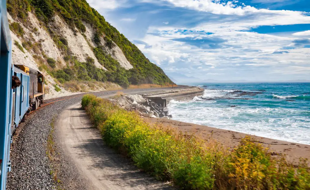 New Zealand Coastal Pacific Train